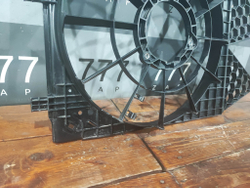 Диффузор вентилятора Volkswagen Polo 5 Б/У Оригинал 6RU121207B