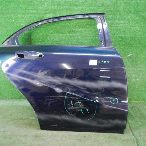 Дверь задняя правая Mercedes A W176 (2012-2018)