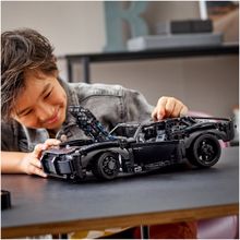 Конструктор LEGO Technic 42127 Бэтмен: Бэтмобиль