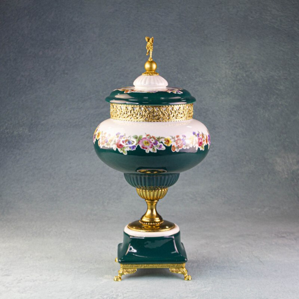 Ваза для середины стола в дворцовом стиле