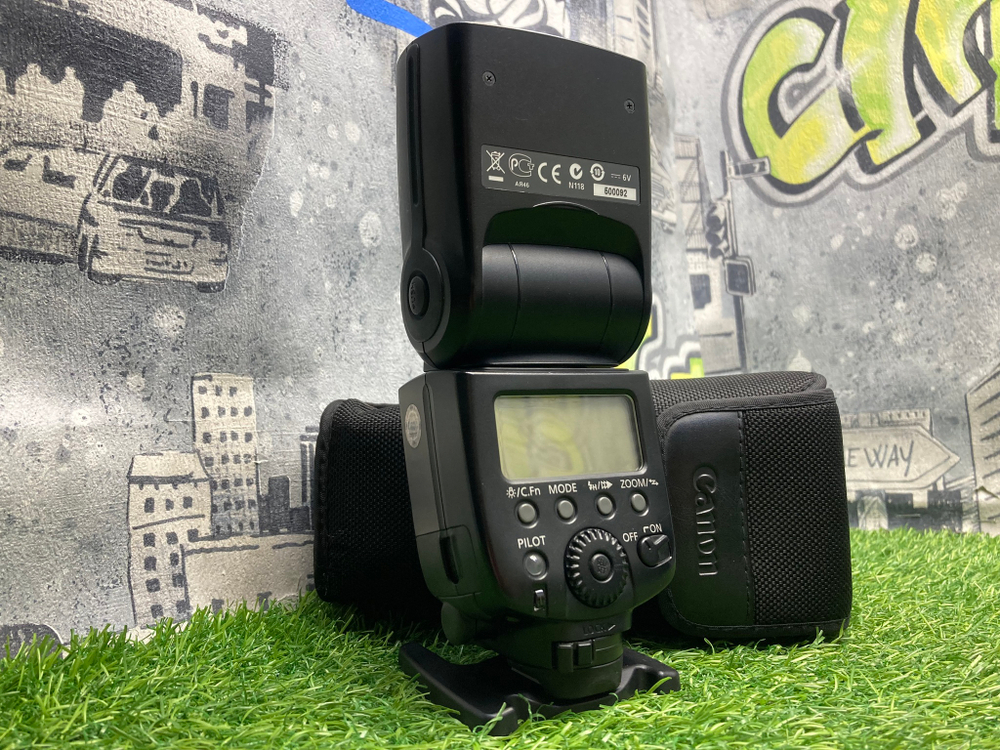Canon Speedlite 580EX II