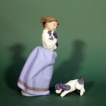 Фарфоровая композиция «Девочка и щенки»