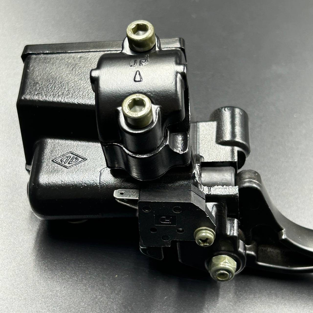 Цилиндр тормозной главный (на руле) ATV 500A\2A, X5, X6, X8 (ZIBO)