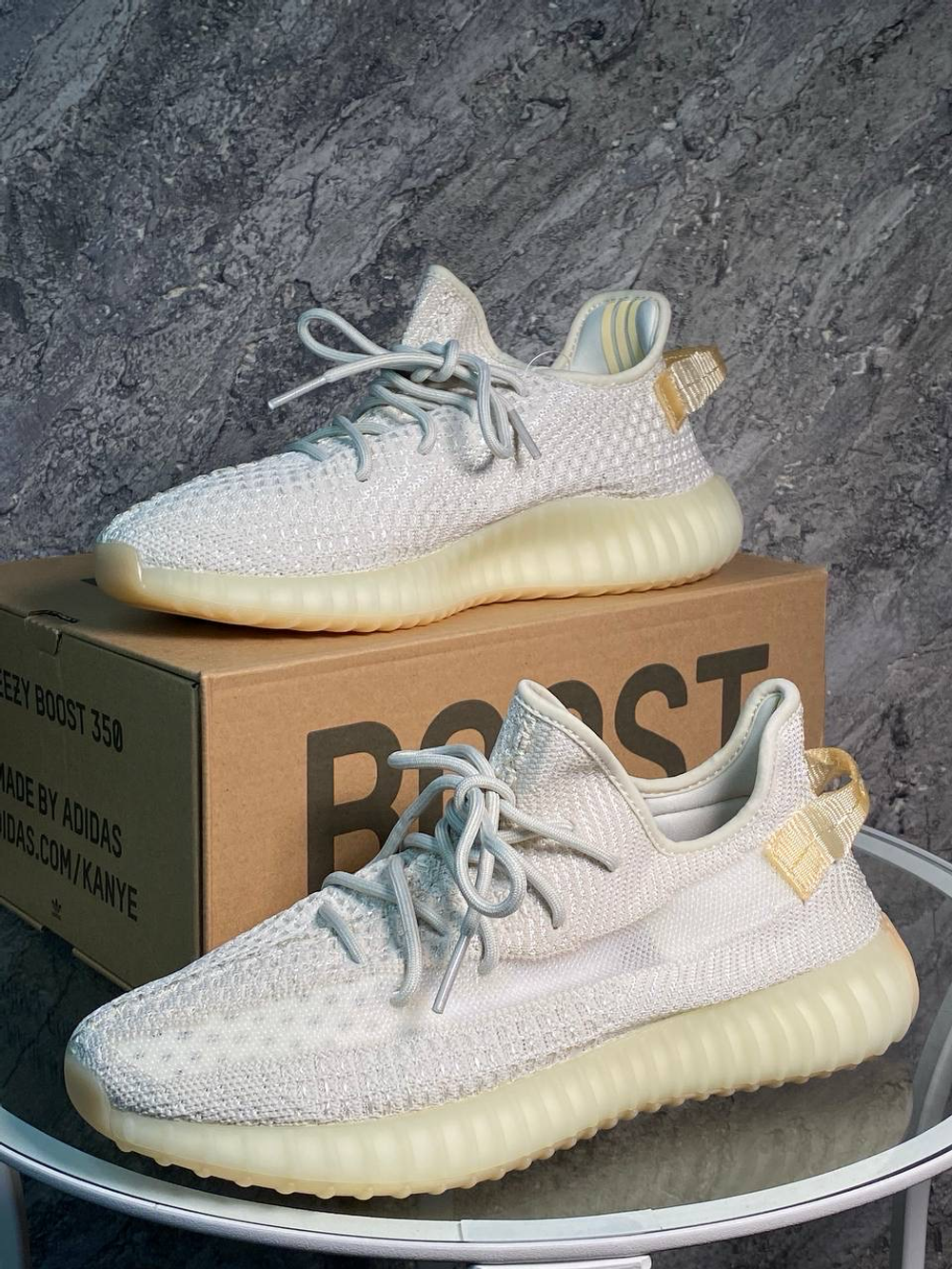Кроссовки Adidas