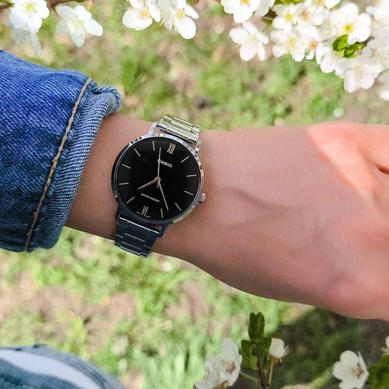 Женские наручные часы Casio LTP-VT01D-1BUDF