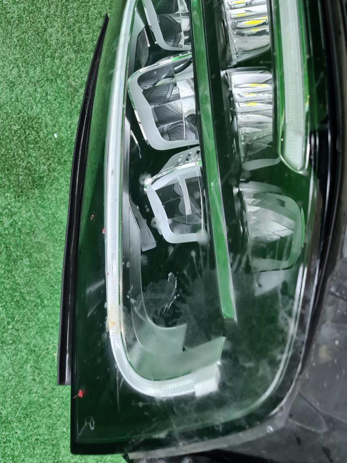Битая Фара левая Mercedes GLC X253 (2019-2022) LED