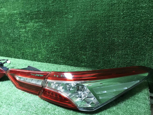 Фонарь Комплект Toyota Camry XV70 (2017-н.в.) LED