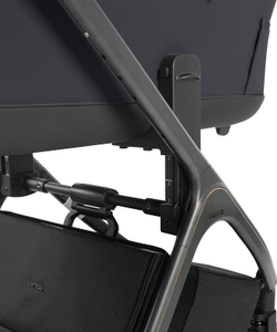 Коляска Carrello Vector 2025 CRL-6551 и автокресло Cybex Aton B2 Dynamic Red 3 в 1 Shadow Black