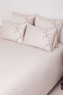 Пододеяльник 150х210 Bovi Kiss бежевый Португалия