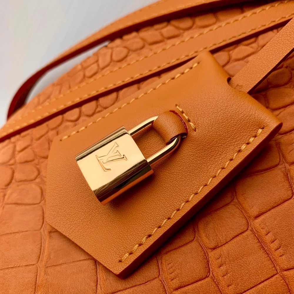 Louis Vuitton Express MM