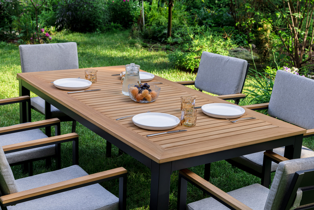 Обеденный комплект ROYAL FAMILY OSCAR со столешницей из тика