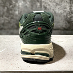New Balance 1906D • Green