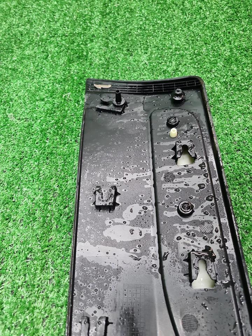 Накладка двери задняя правая Geely Atlas 1 (16-22)