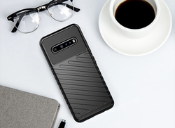 Ударопрочный чехол черного цвета для LG V60 ThinQ, серия Onyx от Caseport