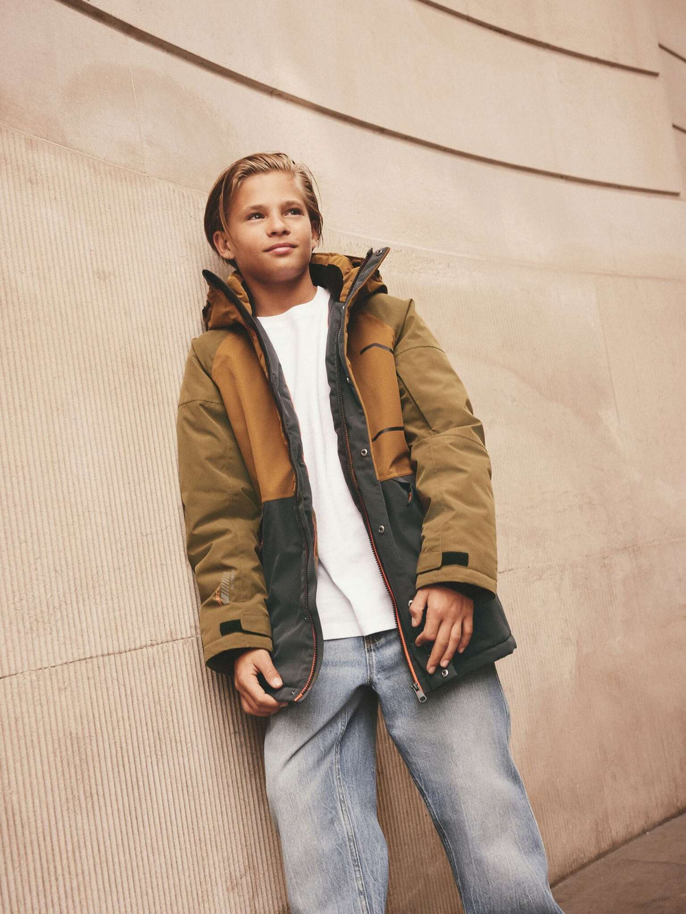 Куртка непромокаемая с капюшоном для мальчика Next 414-211, Горчичный, Синий