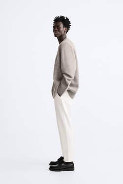 ZARA БРЮКИ КОМФОРТНОЙ ПОСАДКИ ИЗ РЕЛЬЕФНОЙ ТКАНИ, ЖЕЛТОВАТО-БЕЛЫЙ