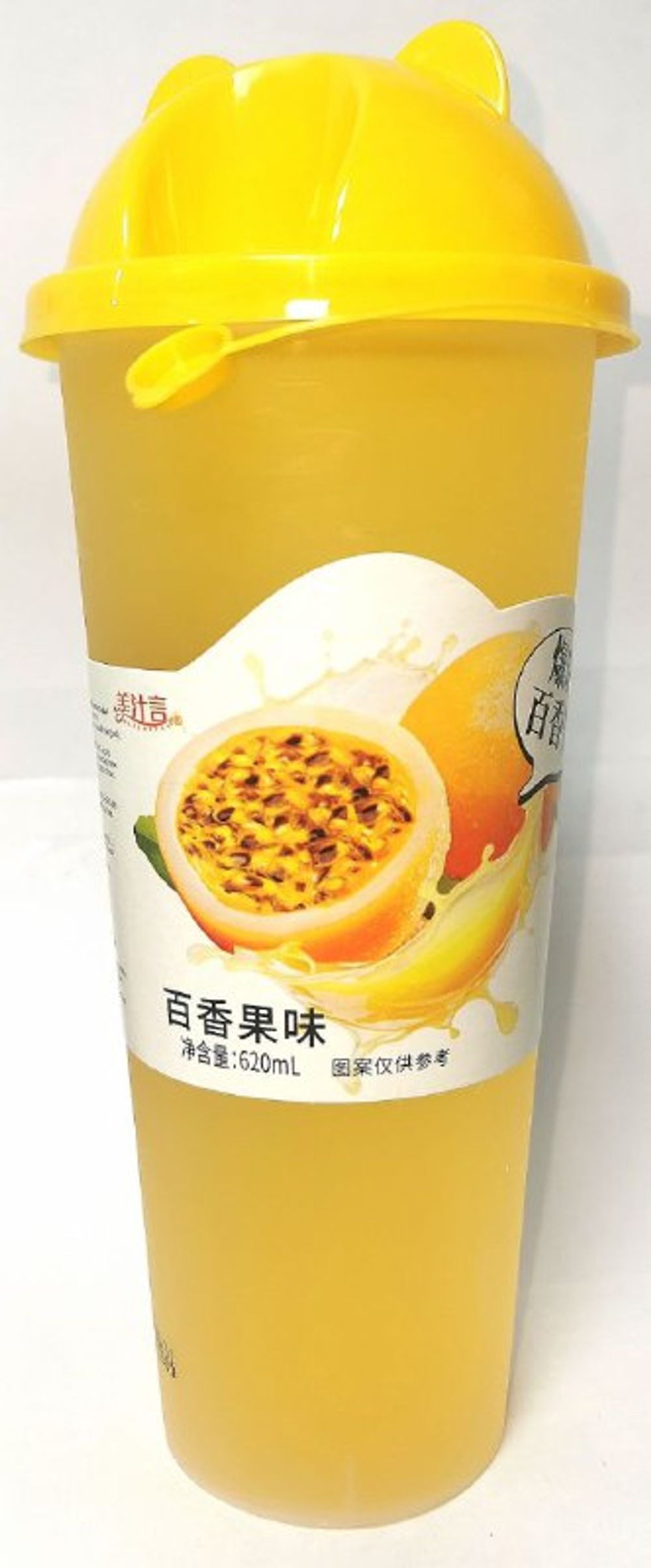 Напиток с кусочками фруктов Leqibin  Маракуйя 620 мл