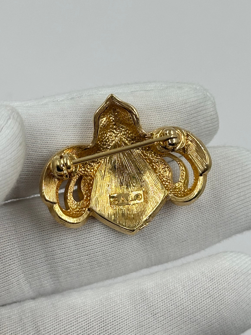 Брошь Шмель Swarovski