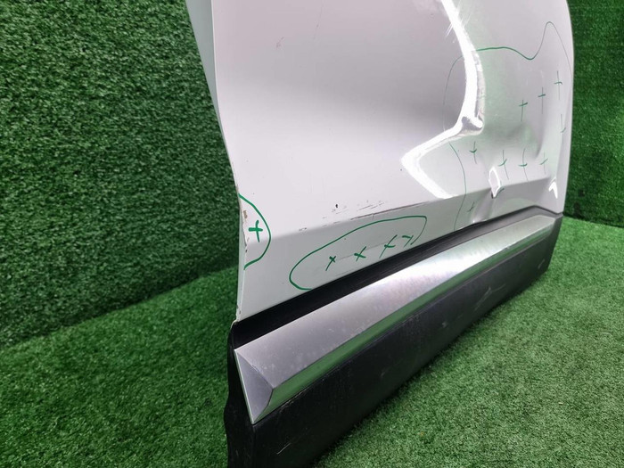 Дверь передняя правая Hyundai Santa Fe 4 (18-24)