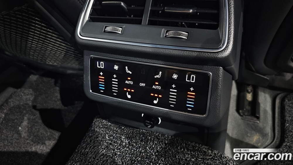Audi A6 (C8) 40 TDI Quattro Premium (10.2020)