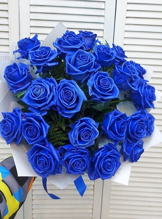 Букет из 25 синих голландских роз 60 см в оформлении #14309