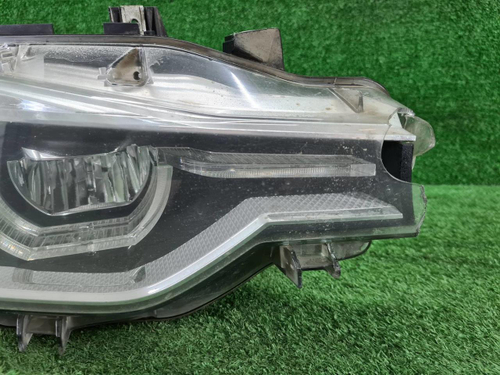 Битая Фара правая BMW 3er F30 (2015-2020) LED