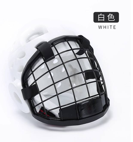 Шлем с металлической решеткой для каратэ бело-черный