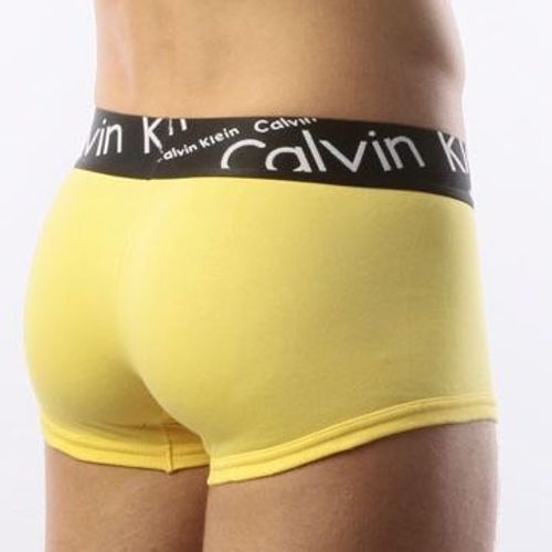 Мужские трусы боксеры желтые с черной косой резинкой Calvin Klein Black Waistband Italics Boxer Yellow