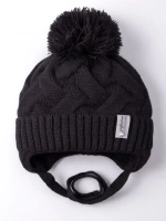Шапка вязаная демисезонная на завязках для детей