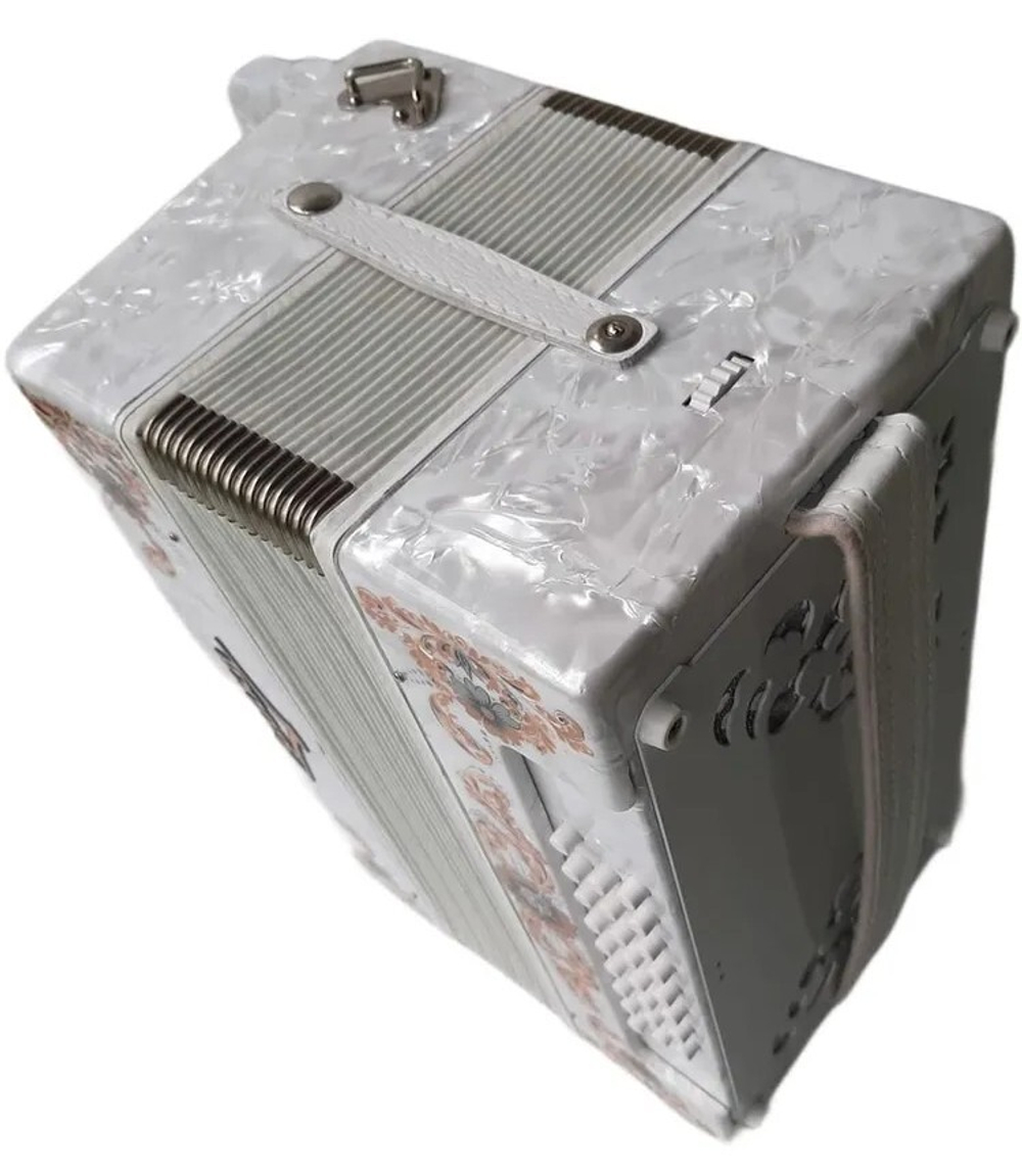 ГАРМОНЬ "ЧАЙКА-204" (S6ХL), ЦВЕТ БЕЛЫЙ