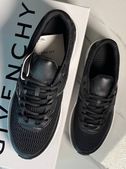 Кроссовки Givenchy
