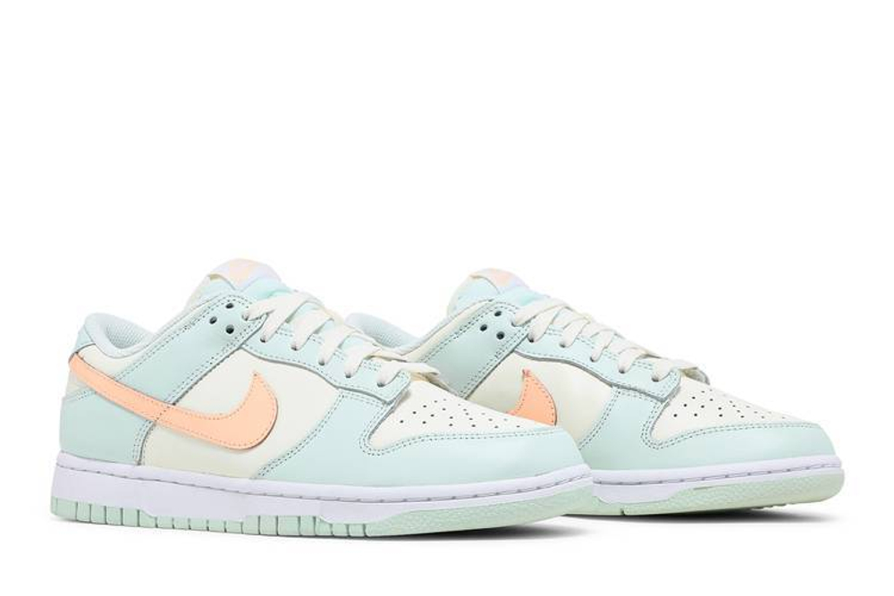 Кроссовки Nike Dunk Low Barely Green (Женская размерная сетка)