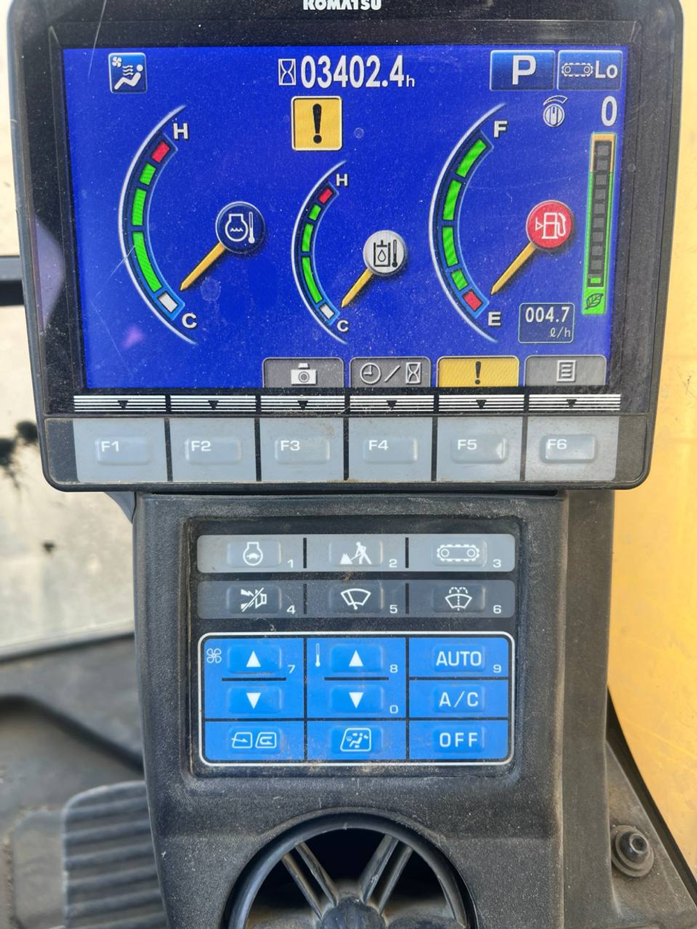 KOMATSU PC 300 Экскаватор PC 300-8M0	(Дизельный, 8,3 л, 255 л.с., АТ)