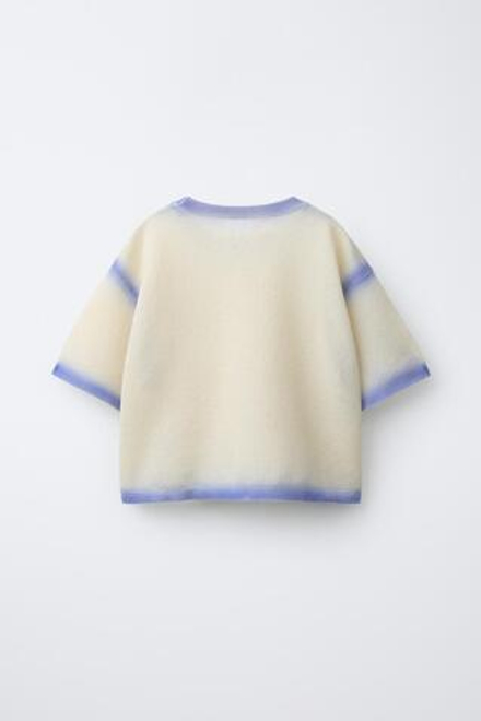 ZARA СВИТЕР С КОРОТКИМИ РУКАВАМИ С ОТДЕЛКОЙ ТАЙ-ДАЙ, ЭКРЮ