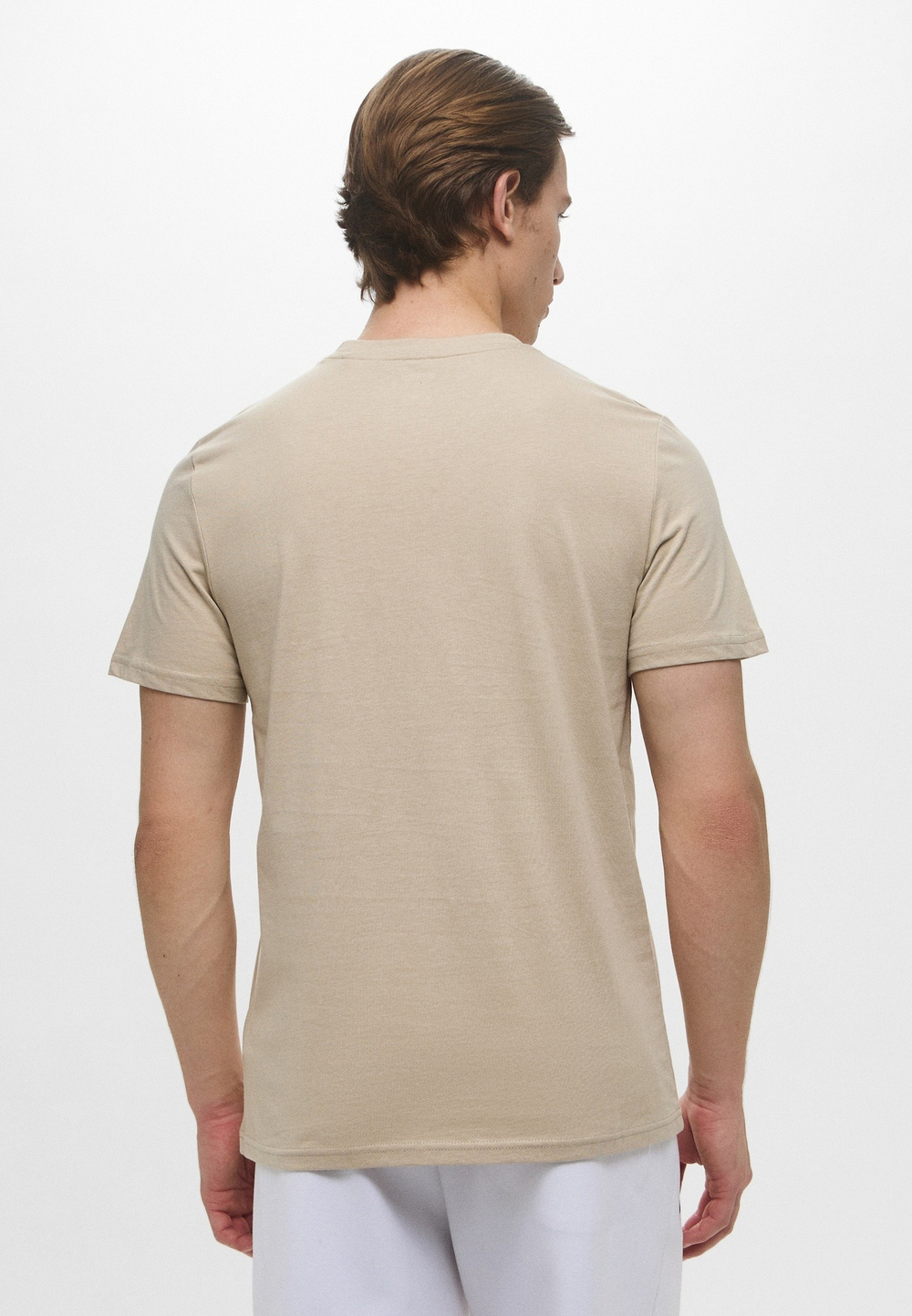 Футболка  мужская GUESS