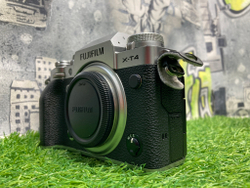 FujiFilm X-T4 Silver