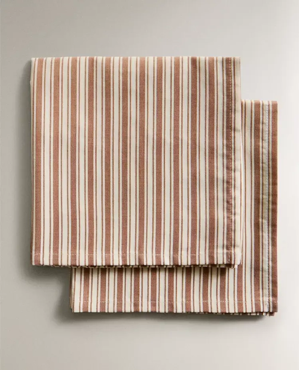 ZARA HOME НАБОР ХЛОПКОВЫХ САЛФЕТОК (УПАКОВКА ИЗ 2 ШТ.), ТОФФИ