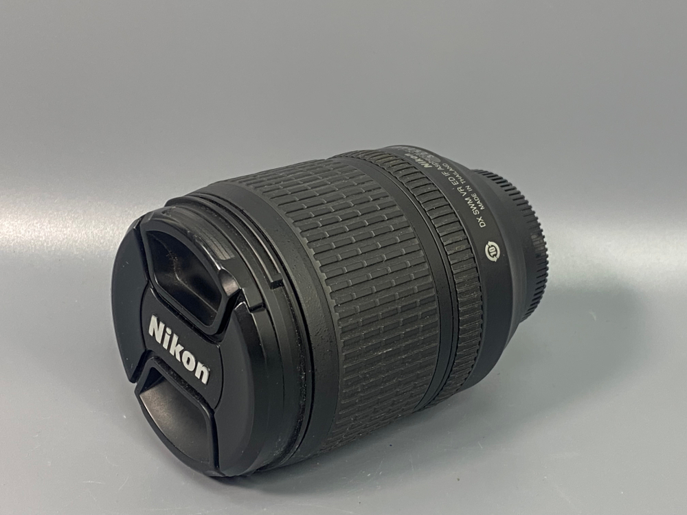 Nikon 18-105mm 3.5-5.6G AF-S ED DX VR Nikkor