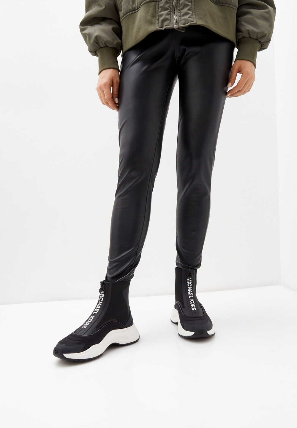 Ботинки женские MICHAEL KORS DARA ZIP BOOTIE