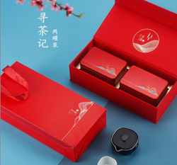 269084 Набор подарочный "Горы", сумка+коробка+2банки по 90мл, размер=34*15*8см, картон/жесть красн.