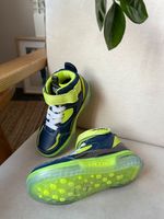 Новые кроссовки Geox, 24