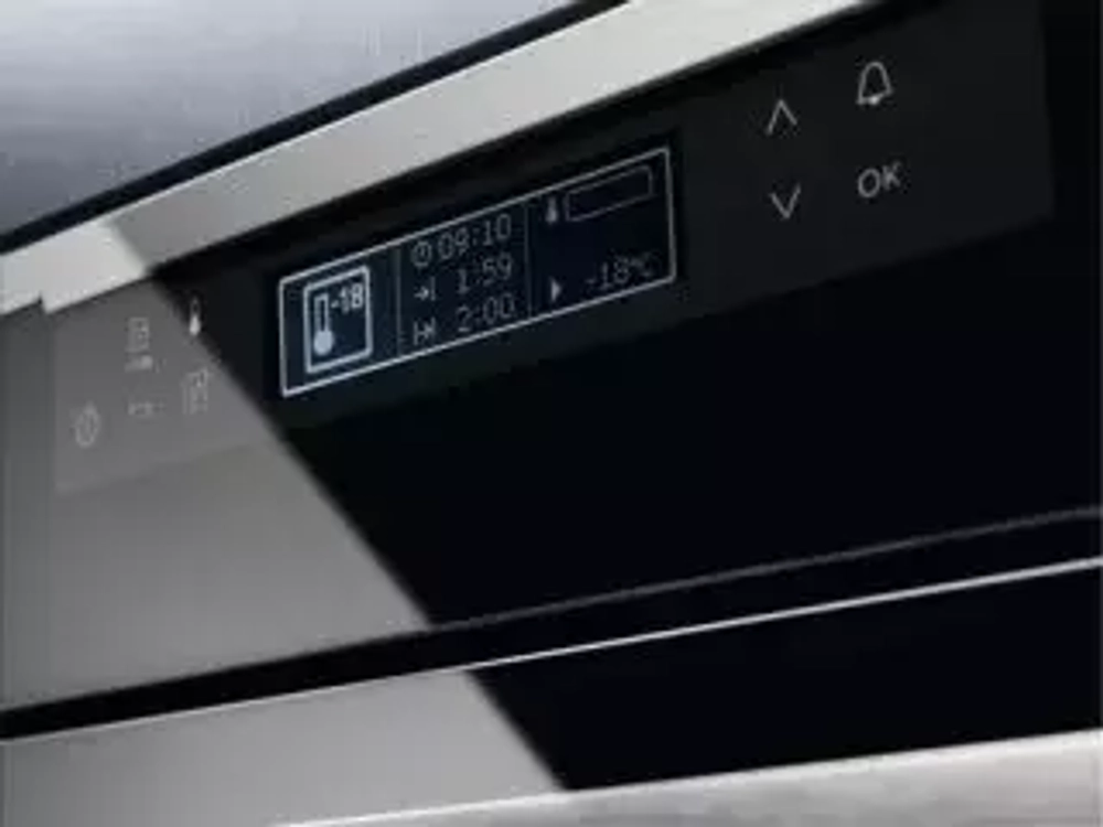 Встраиваемый морозильный шкаф Electrolux KBB5X