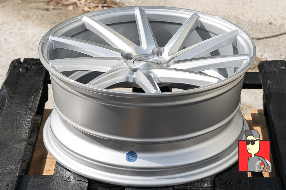 Комплект дисков Vossen CVT 17x7.5 et38 4x100