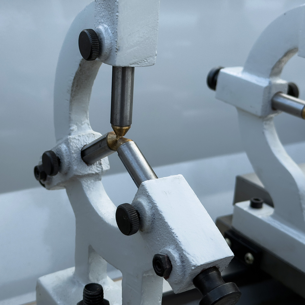 PROMA SPA-700P универсальный токарный станок + подставка