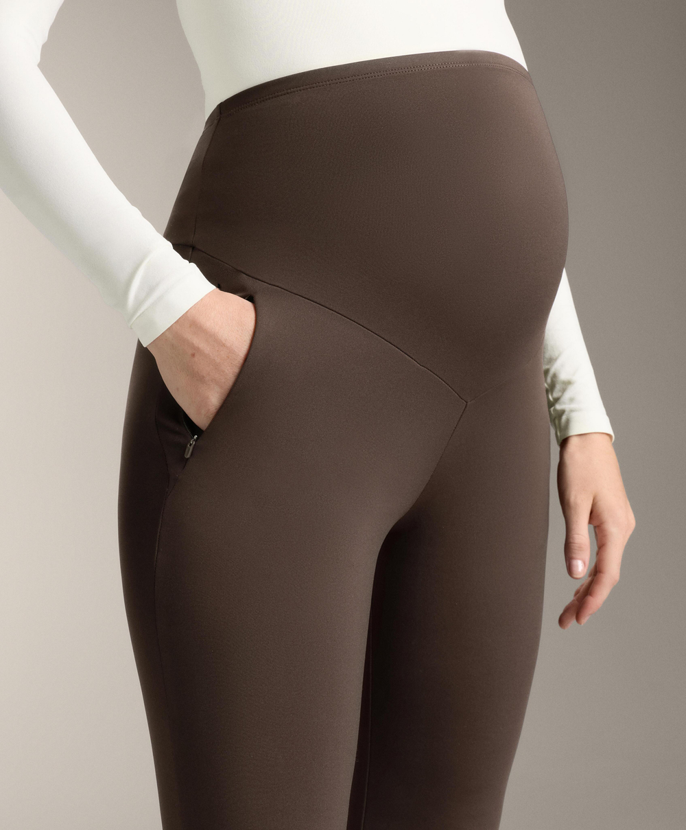 OYSHO Теплые расклешенные брюки для беременных, темно-коричневый