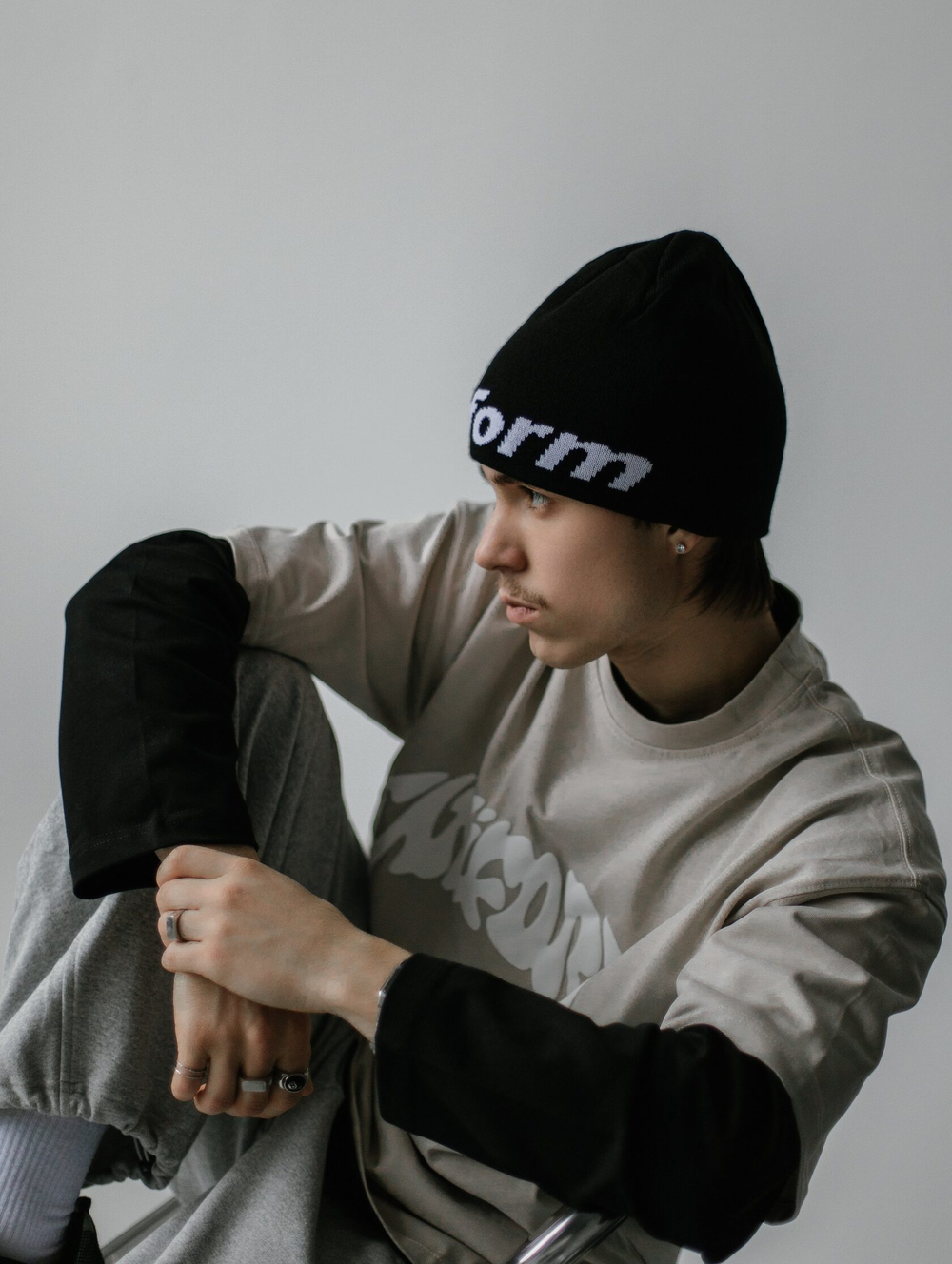 Шапка UNIFORM Sport Classic черный