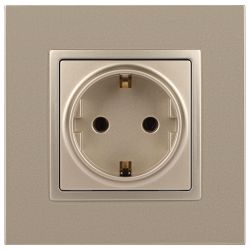 Розетка ЭРА Elegance 14-2102-04 с заземлением 2P+E Schuko со шторками 16A-250В IP20 шампань