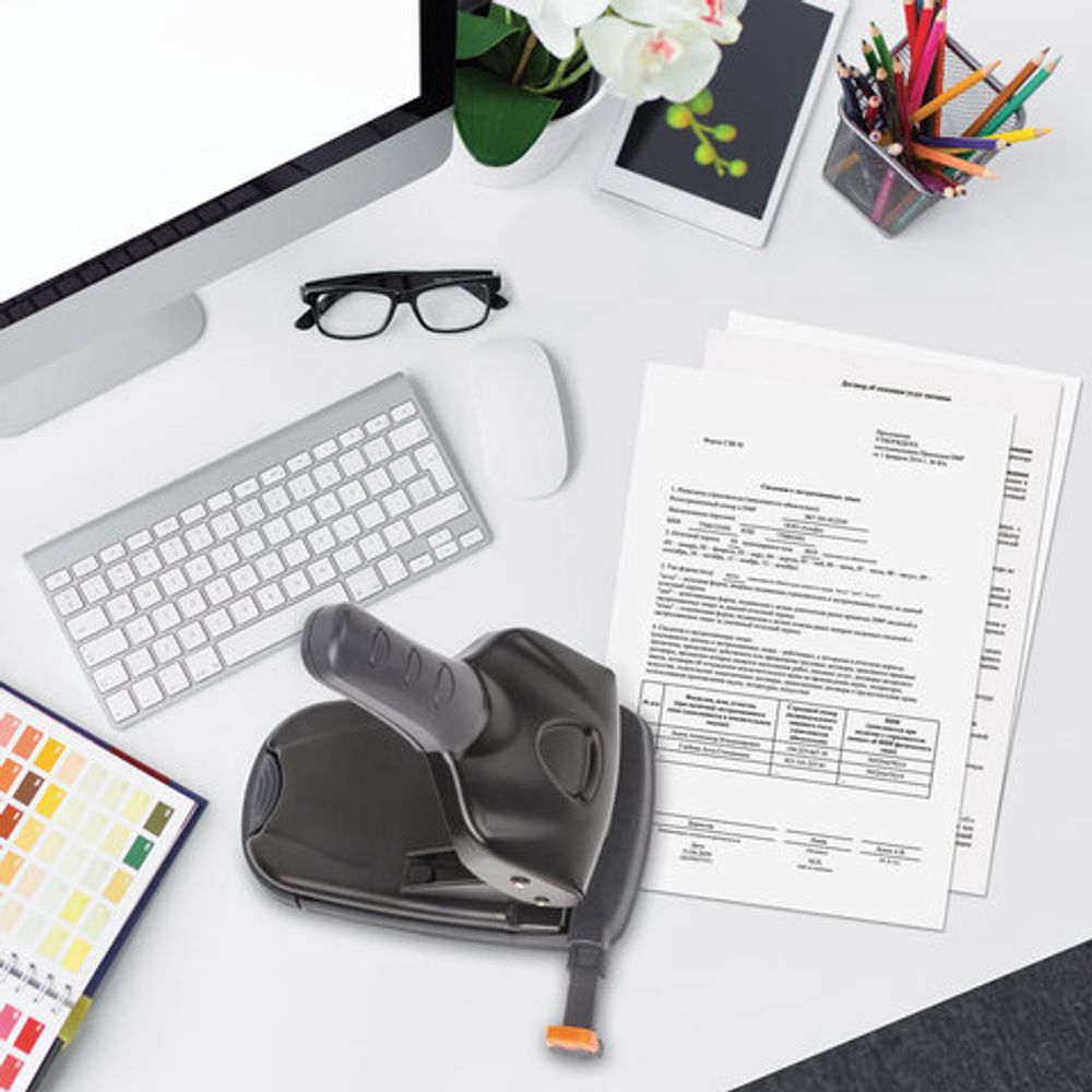 Дырокол металлический МОЩНЫЙ BRAUBERG "Heavy duty" до 65 листов, эргономичный, черный