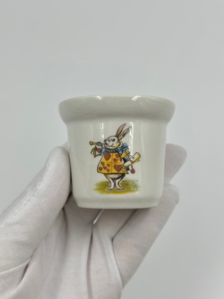 Подставка для яйца Alice in Wonderland, Johnsons Brothers