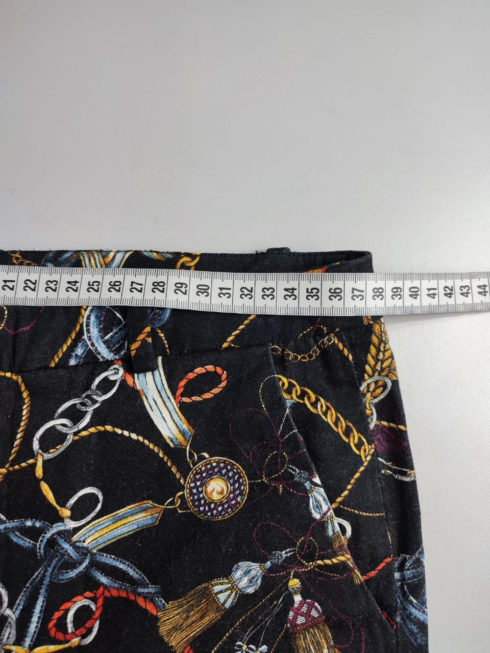 Брюки с ярким принтом 44 размер